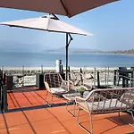 Ботель Floating Experience Black Pearl, Maggiore *