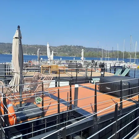 Úszó hotel Floating Experience Black Pearl, Maggiore *