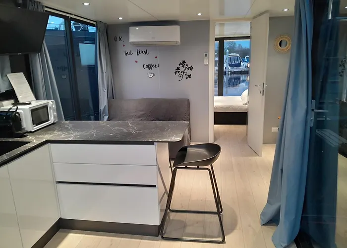 보트호텔 Floating Experience Black Pearl, Maggiore 도멜레토