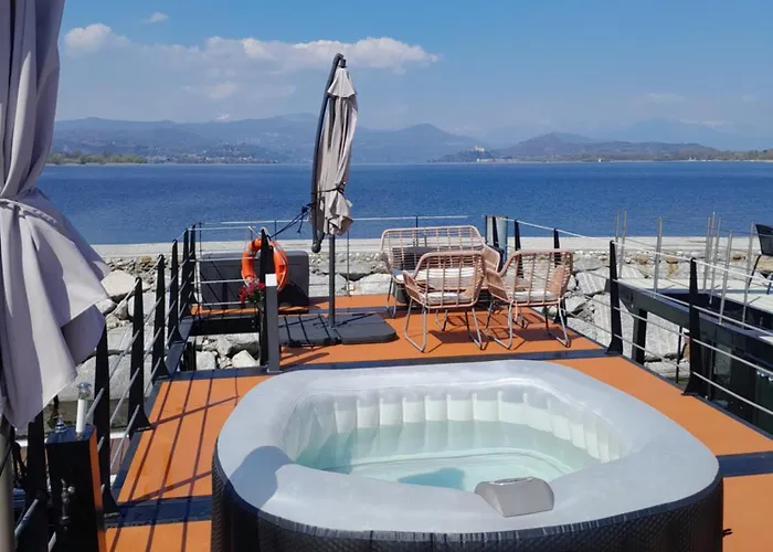 Floating Experience Black Pearl, Maggiore Bateau-hôtel *